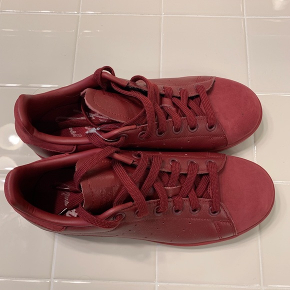 Stan Smith’s - Picture 2 of 8